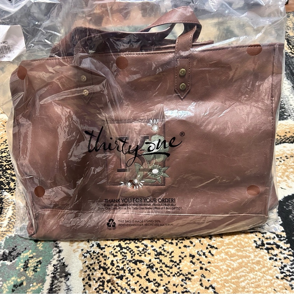 Square Tote - Picture 7 of 8